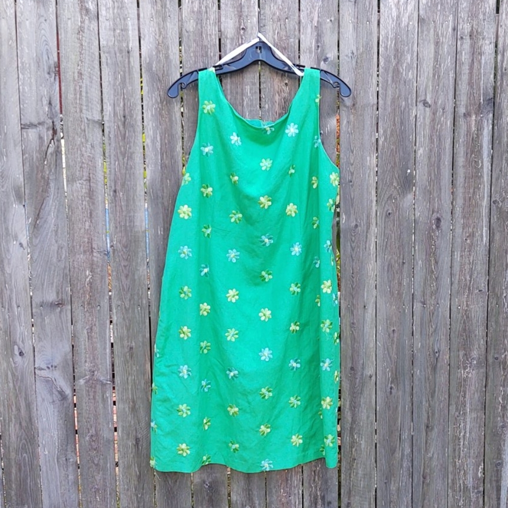 Sleeveless Linen Shift w/ embroidered flowers